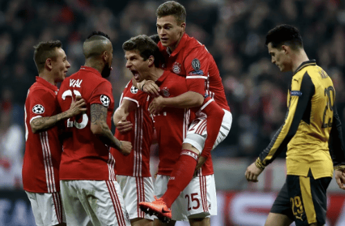 孔帕尼：卡尔能否和梅西相比？我们只想让他成为最好的卡尔（孔帕尼谈卡尔与梅西：不做对比，只希望他成为最好的卡尔）